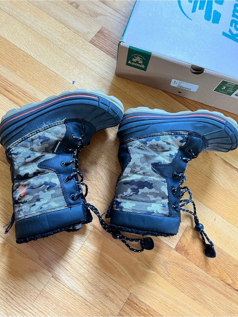 Kamik Surfin Dark Olive Camo Winter Boots- Insulated Snow Boot size 3Y EU 35